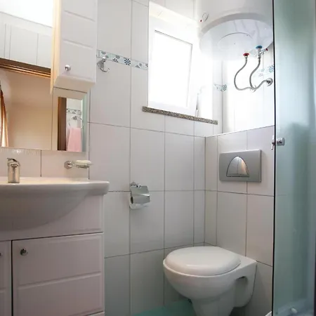 Stunning In With Kitchen Hébergement de vacances