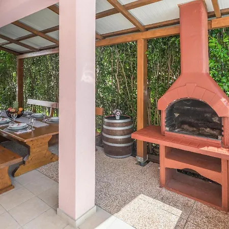 Stunning In With Kitchen Feriehus Poreč