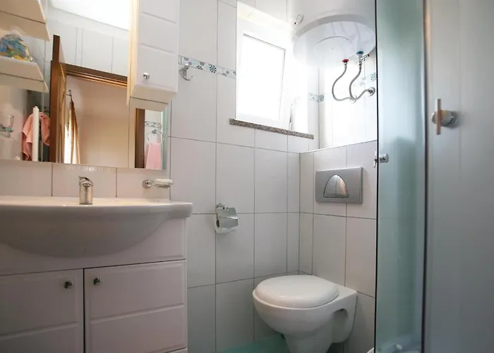 Stunning In With Kitchen Дом отдыха