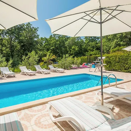 Tatil Evi Awesome In Poreč
